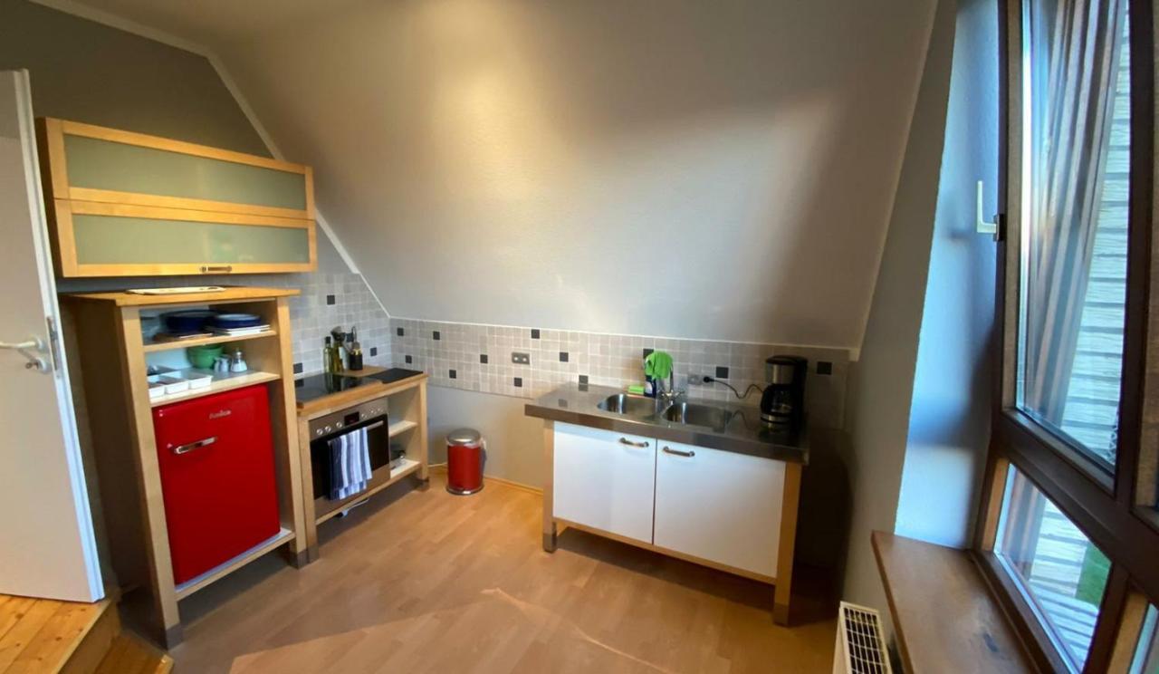 *To Hus* Wohnung Am Rande Von Jever Exteriér fotografie