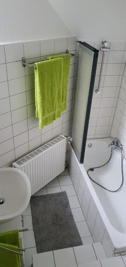 *To Hus* Wohnung Am Rande Von Jever Exteriér fotografie
